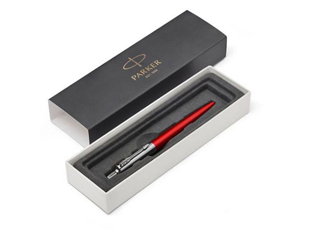 Ручка шариковая Parker Jotter Essential, красный/серебристый — изображение 3