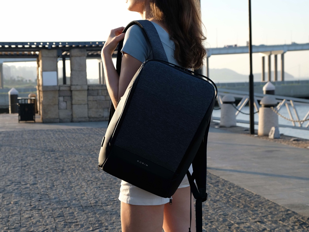 Водостойкий антикражный рюкзак FlexPackPro для ноутбука 15.6", серый/черный — изображение 15
